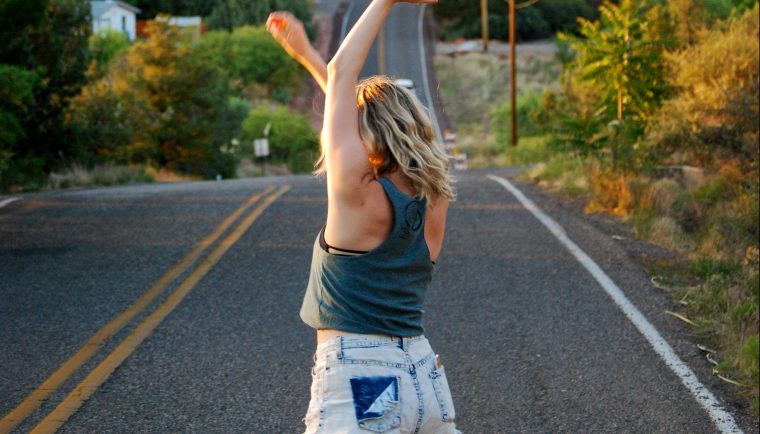How To Care For Blonde Hair While Traveling The Clumsy Traveler