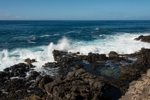 best things to do in Oahu; Kaena tide pools waves crashing